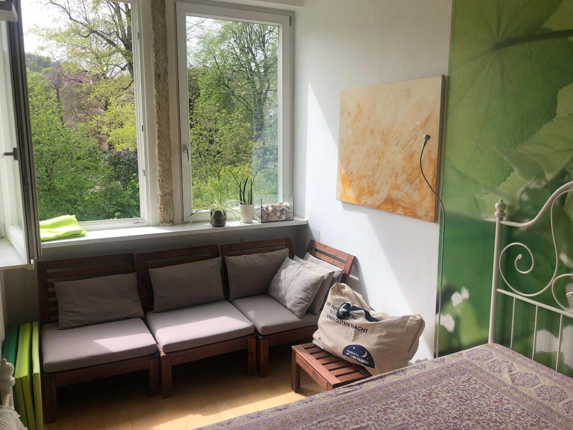 Zimmer Mit Parkblick Štutgart Pokoj fotografie