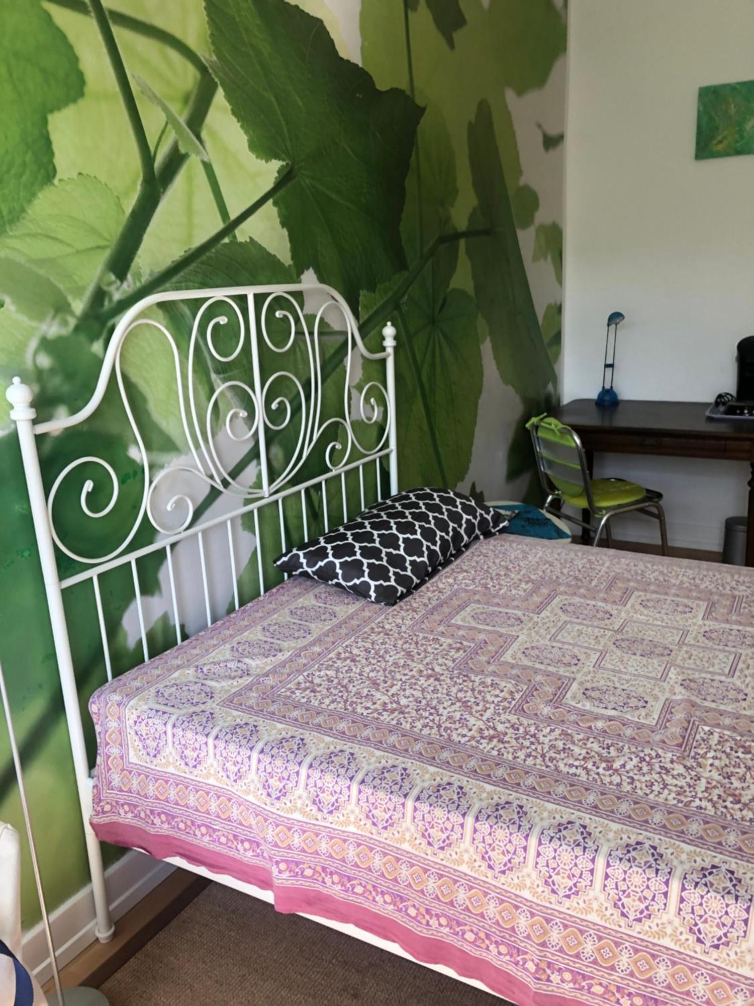 Zimmer Mit Parkblick Štutgart Pokoj fotografie